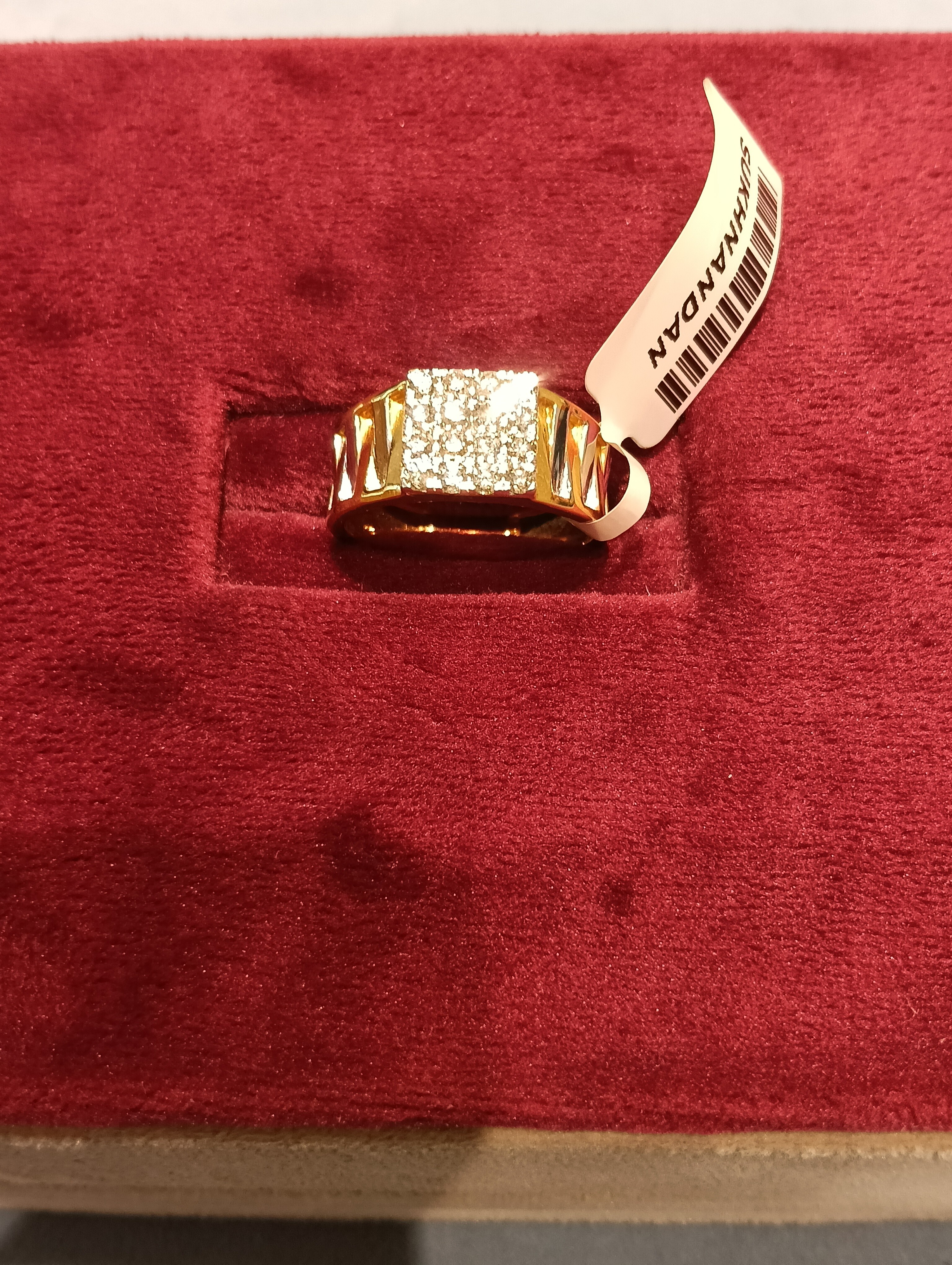 Diamond Gents rings