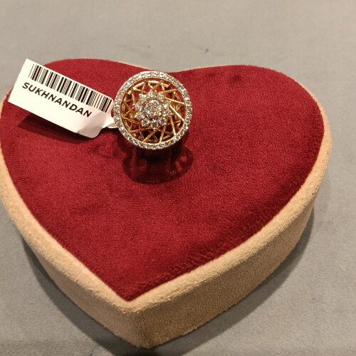 Diamond Ladies rings