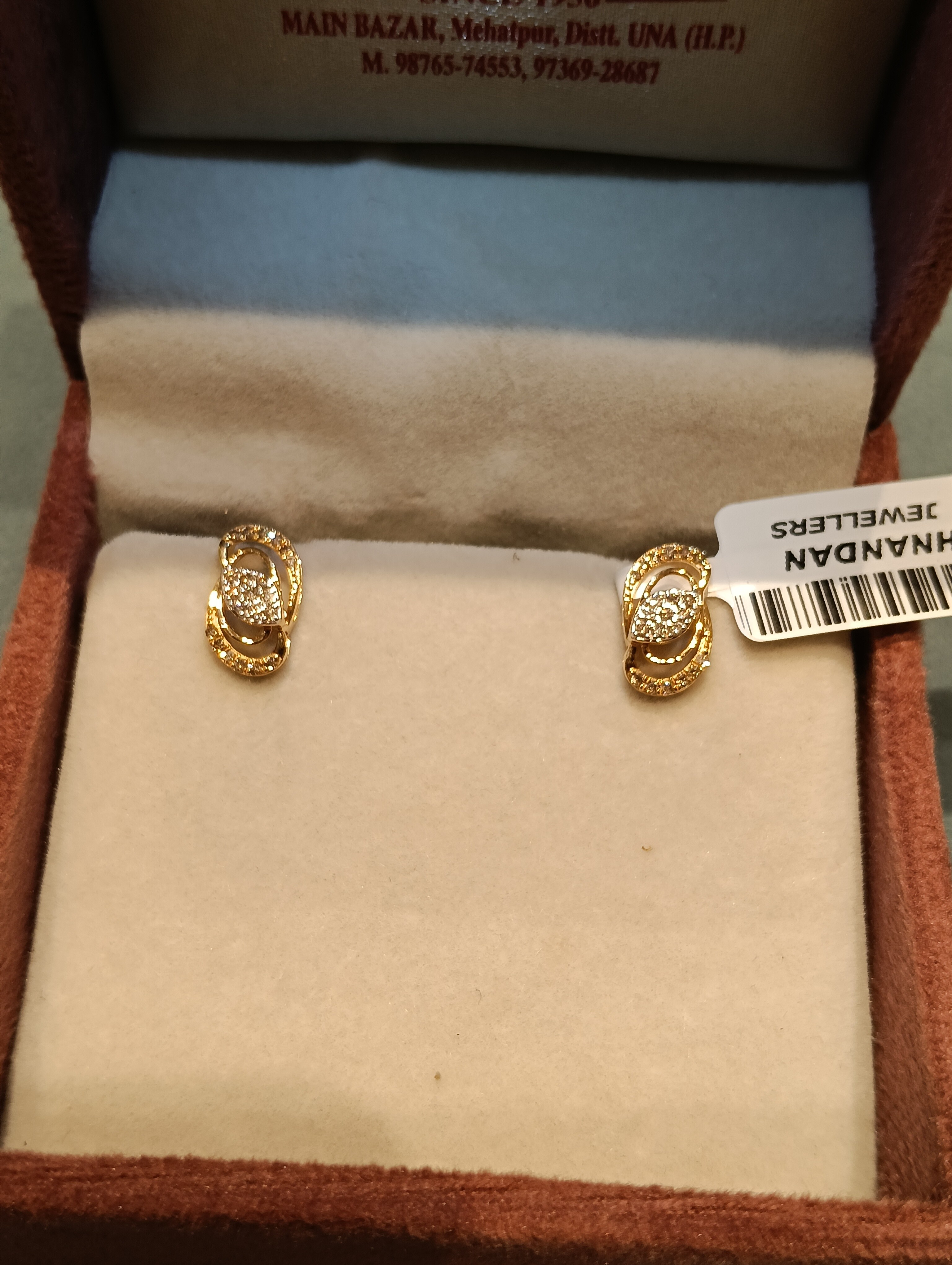 Diamond Tops