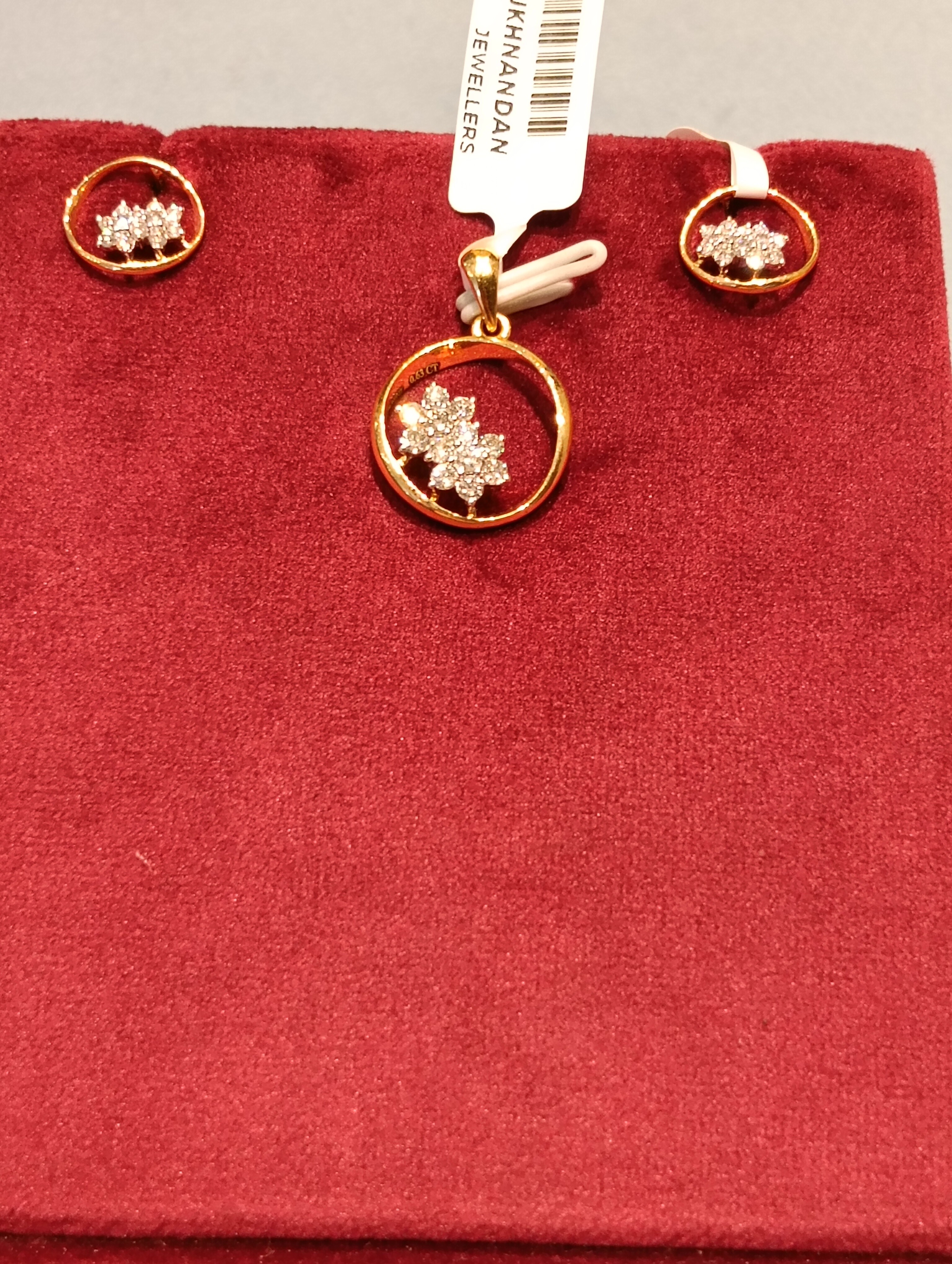 Diamond Pendant sets