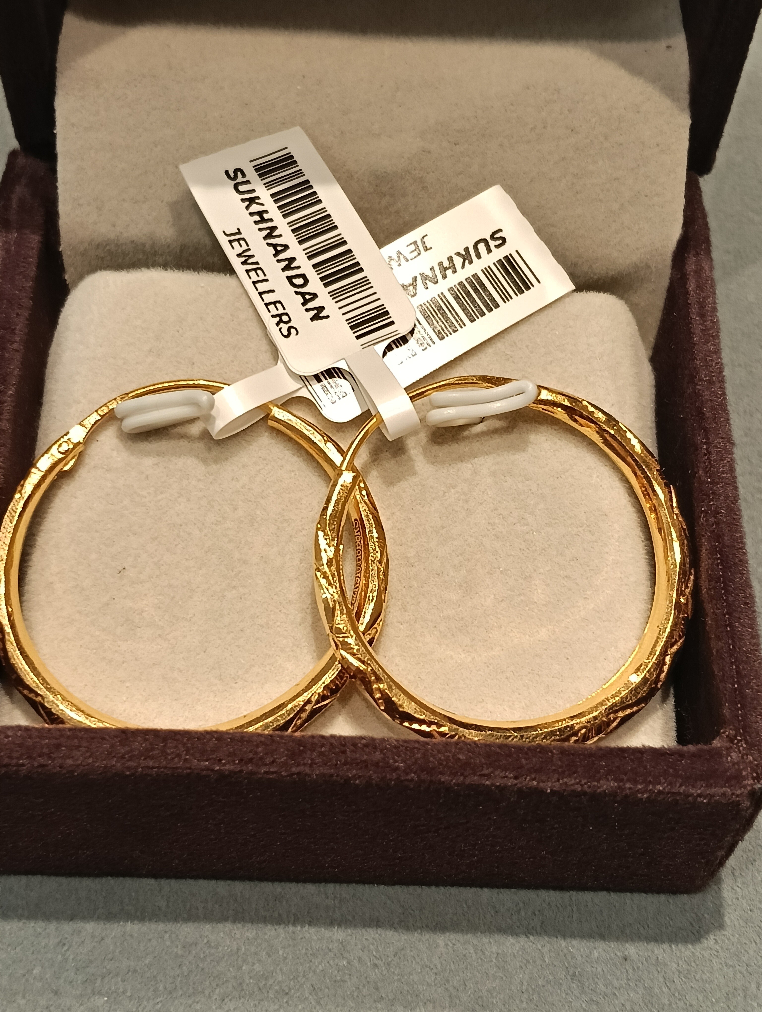 Ear rings
