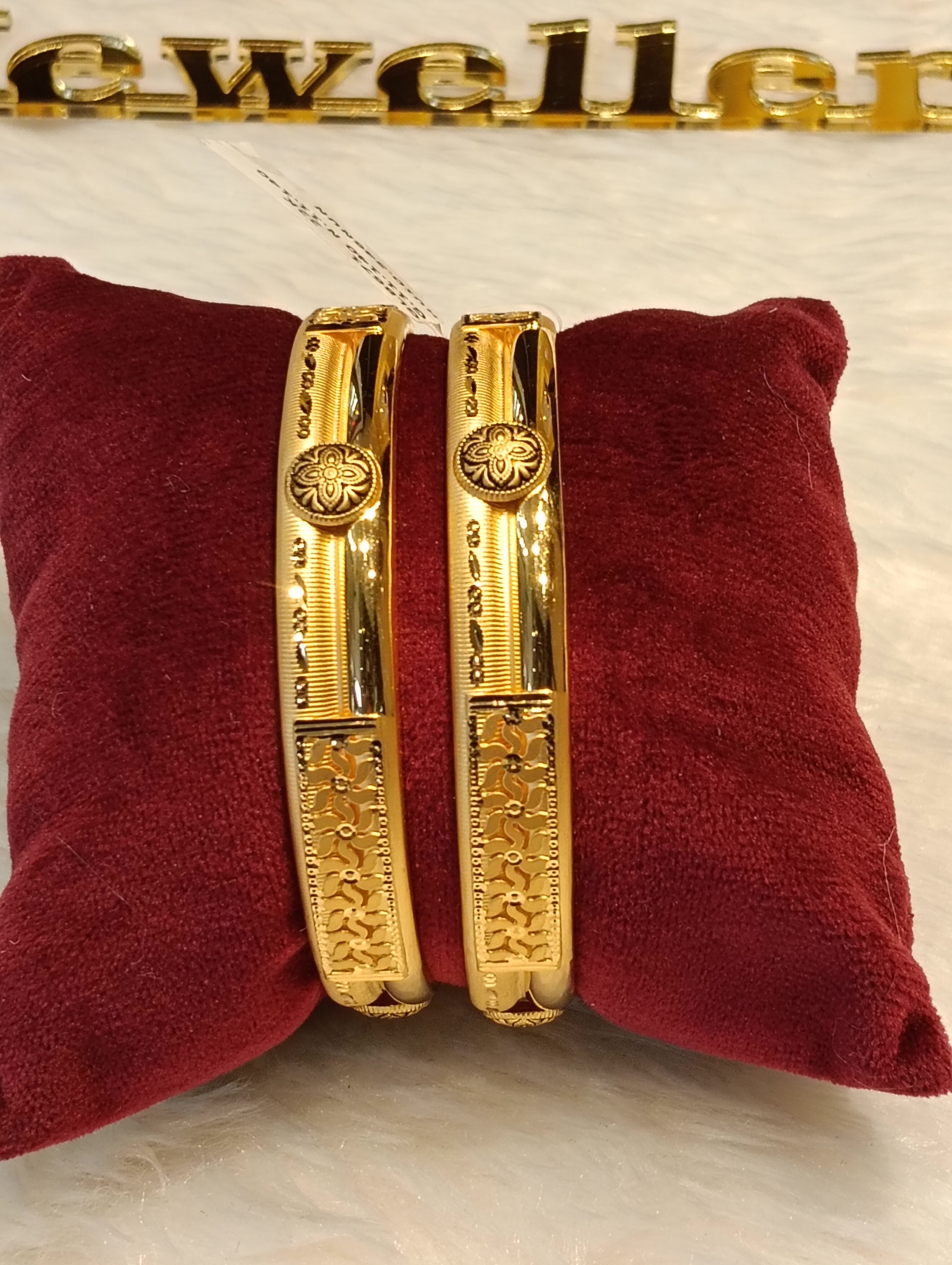 Ladies Bangles